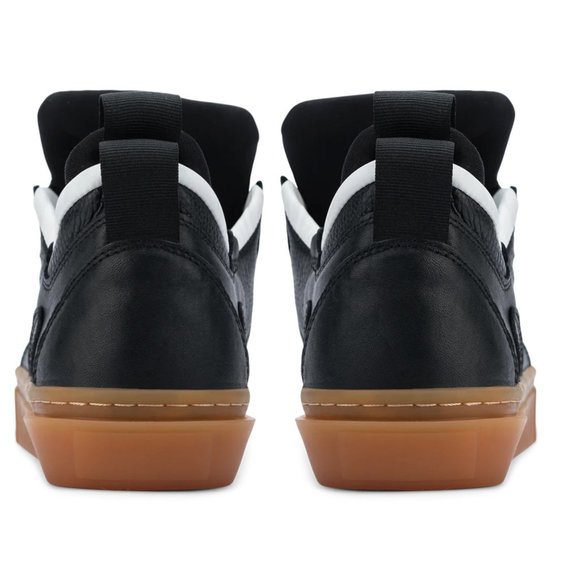 ****NIB**** Clearweather Quintana Kuwahara Stylish Black Shoes - Picture 2 of 5